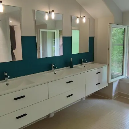 Les Dortoirs De La Bastide Du Puech Hostel