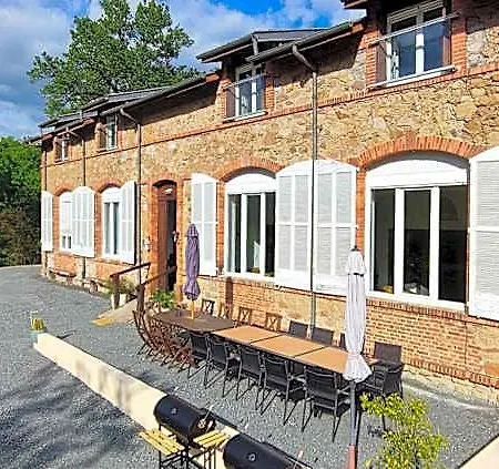 Хостел Les Dortoirs De La Bastide Du Puech