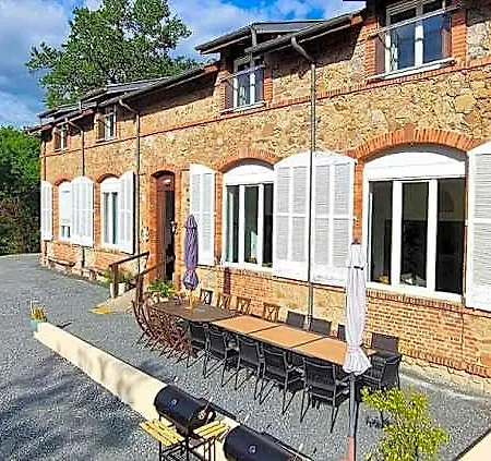 Хостел Les Dortoirs De La Bastide Du Puech *